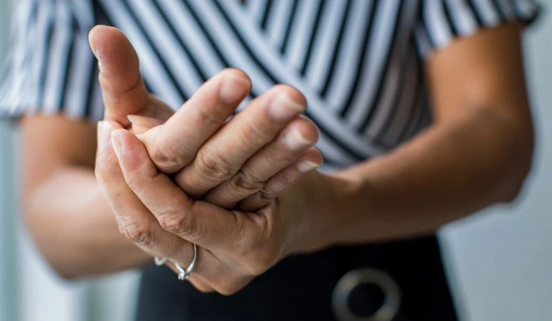 آرتروز انگشتان دست و درمان آن