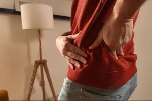 فرق سیاتیک با تنگی کانال نخاعی