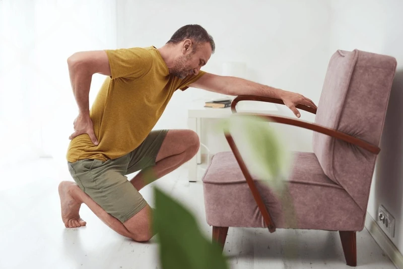 حرکات ورزشی برای سیاتیک - مراجعه به پزشک